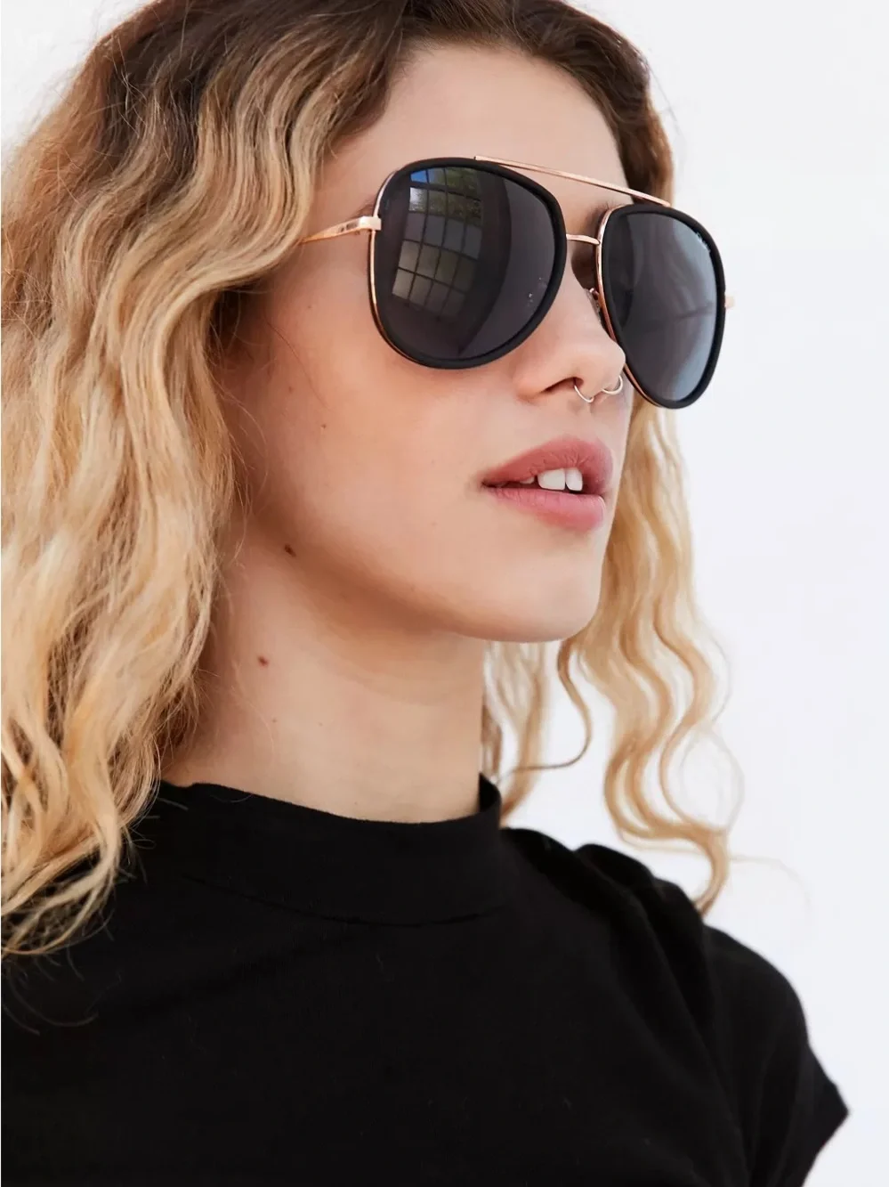QUAY Needing Fame Sunglasses